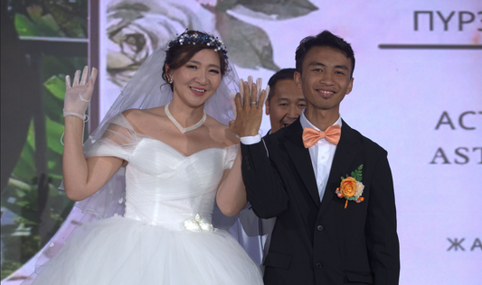 5 Reasons Pearls Are the Must-Have Accessory for Mongolian Brides