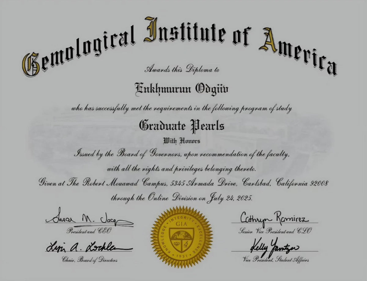 Gemological Institute of America diploma awarded to Enkhmurun Odgiiv: Graduate Pearls, With Honors, July 2025